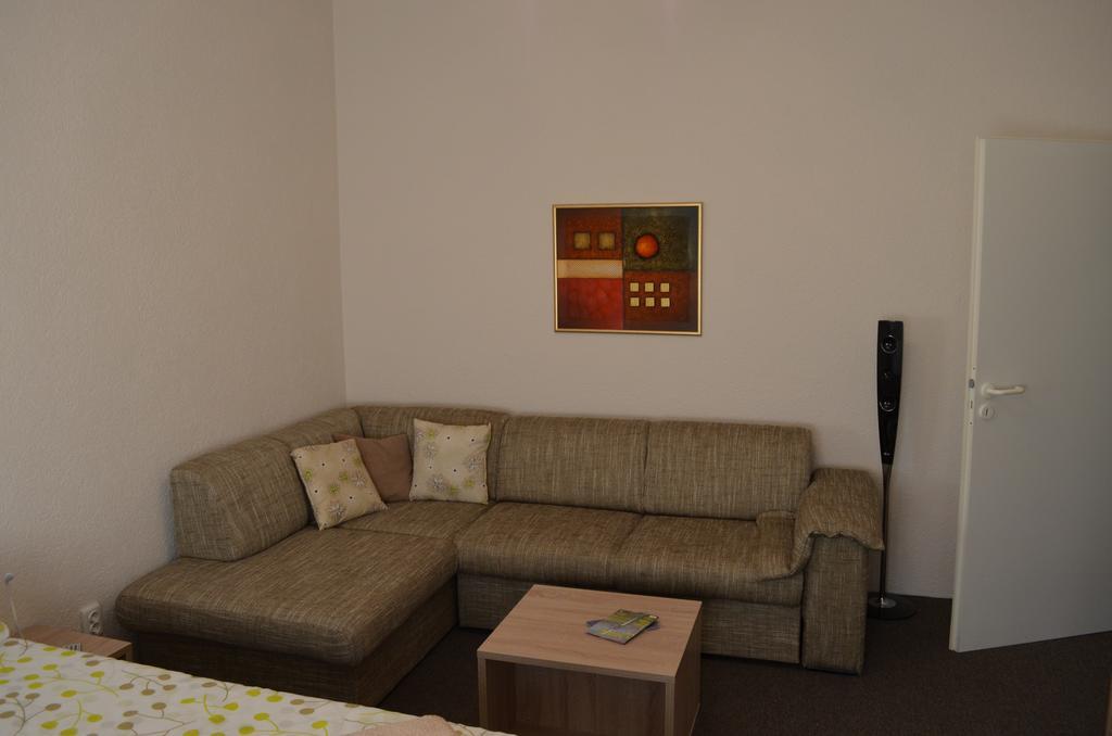 Apartment Downtown Osijek Phòng bức ảnh