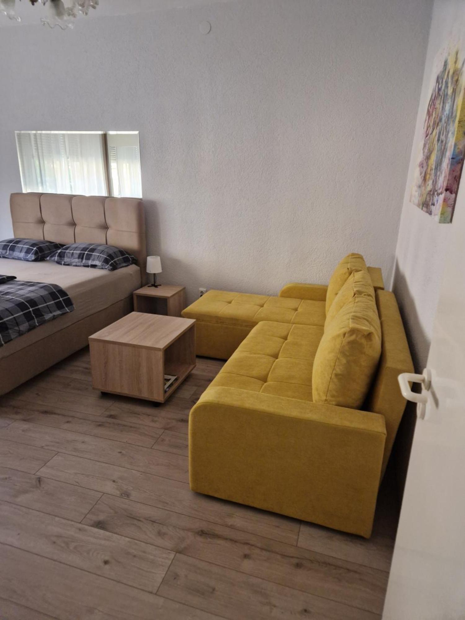 Apartment Downtown Osijek Ngoại thất bức ảnh